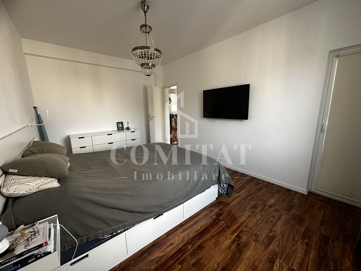 Apartament la etaj intermediar | Loc de parcare | Zona str Sub Cetate - Poză 14