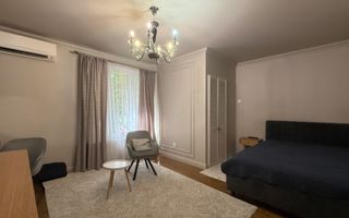 Apartament modern la vila cu gradina si teren 263mp aproape de centru - Poză 18