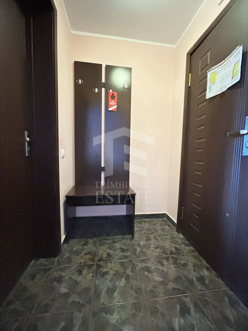 Hotel Austin D+P+3E de inchiriat - ideal birouri/clinica/scoala soferi - Poză 15