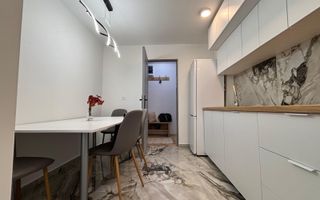 Inchirere 3 camere decomandate|2 bai| cartier Marasti - Poză 9