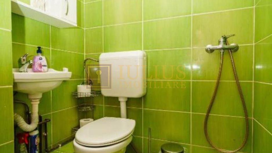 3 camere| 2 dormitoare| 2 bai| centrala proprie| apartament frumos| - Poză 12