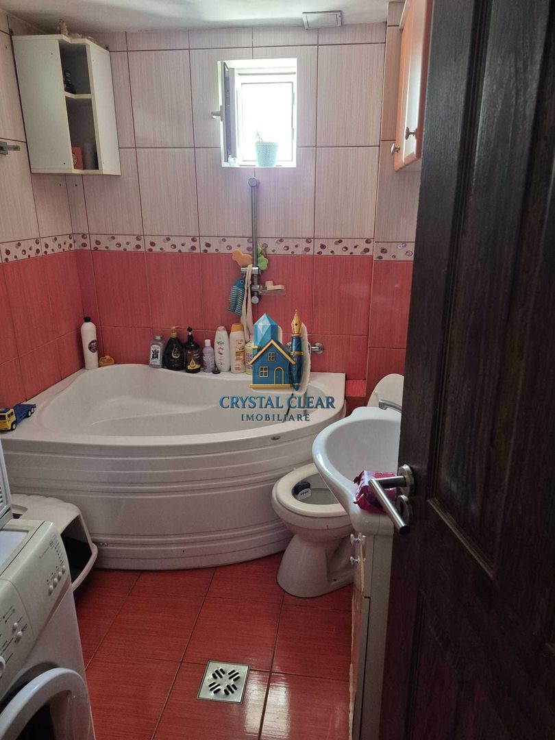 Apartament 3 camere - zona Sângeorgiu de Mureș - Poză 9