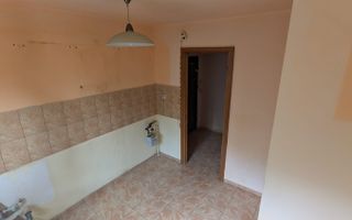 3 Camere - 67MP | Credit | Reabilitat | Gorjului - Poză 9