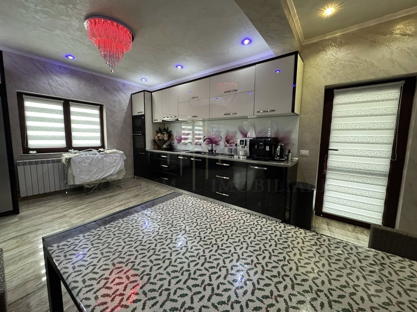 Casa Vila de Vanzare la cheie - Cartier Andrasesti - Poză 17