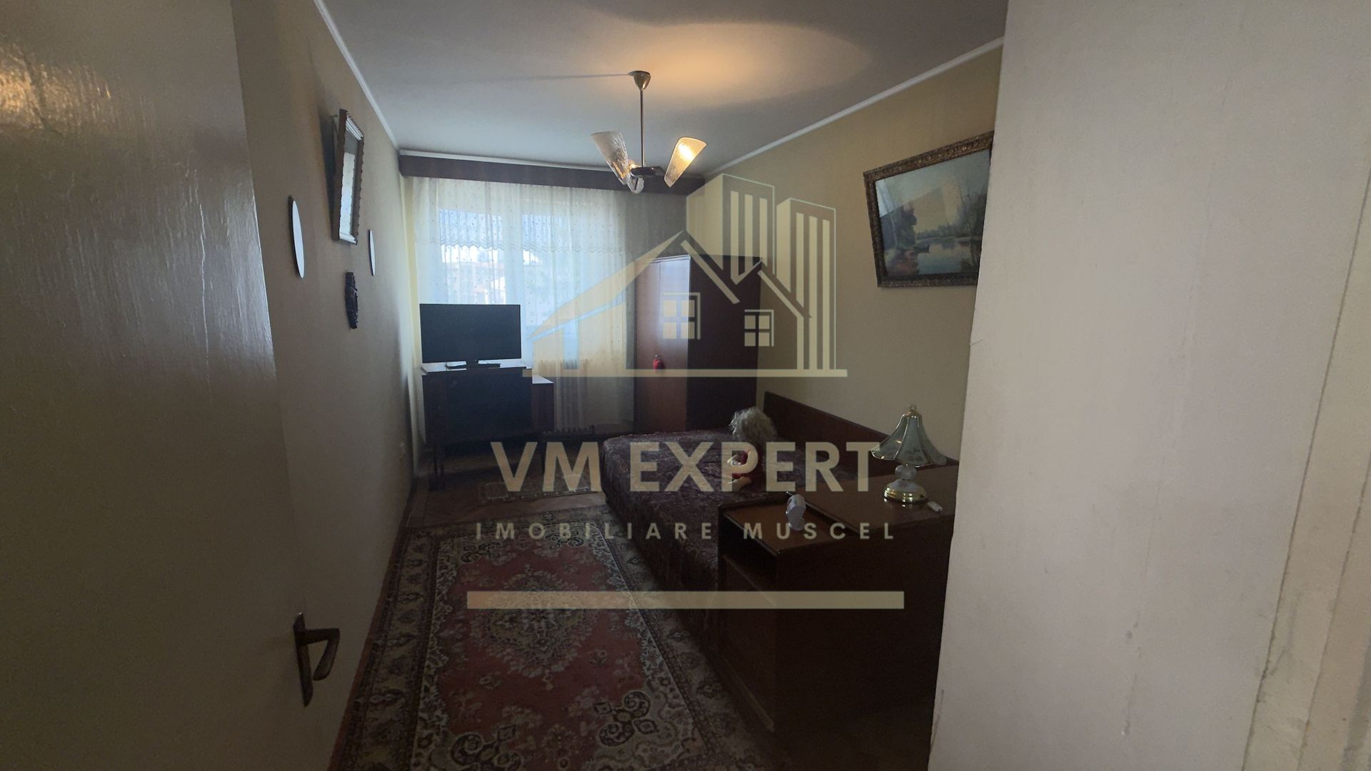 APARTAMENT 2 CAMERE ETAJ 4 ZONA ULTRACENTRALĂ CAMPULUNG - Poză 22