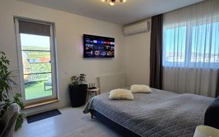 Penthouse 120 mp cu terase generoase - Poză 10