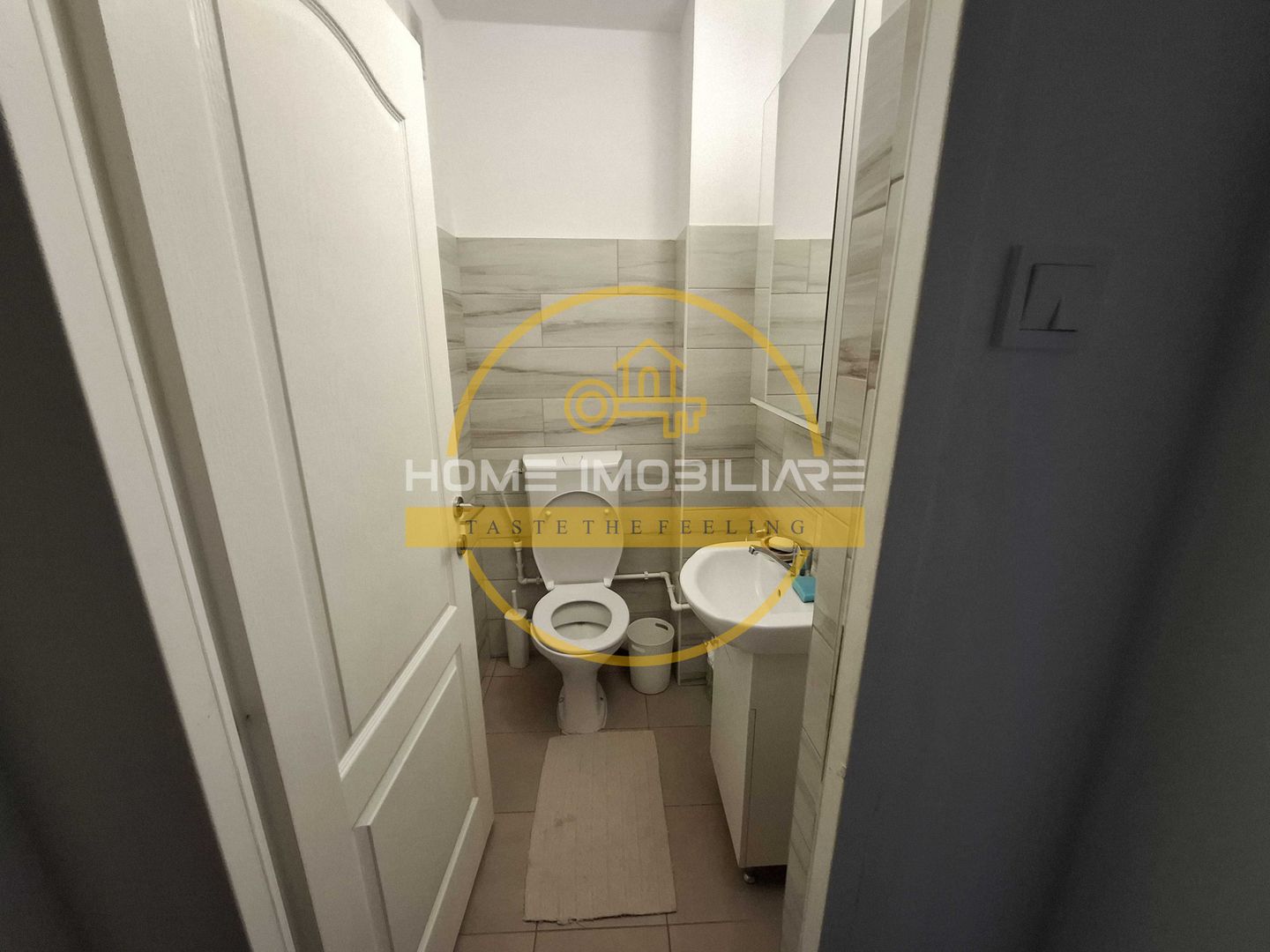 Bloc din 80/ Apartament cu 3 camere/ Decomandat/ mobilat/utilat/ 75 mp - Poză 5