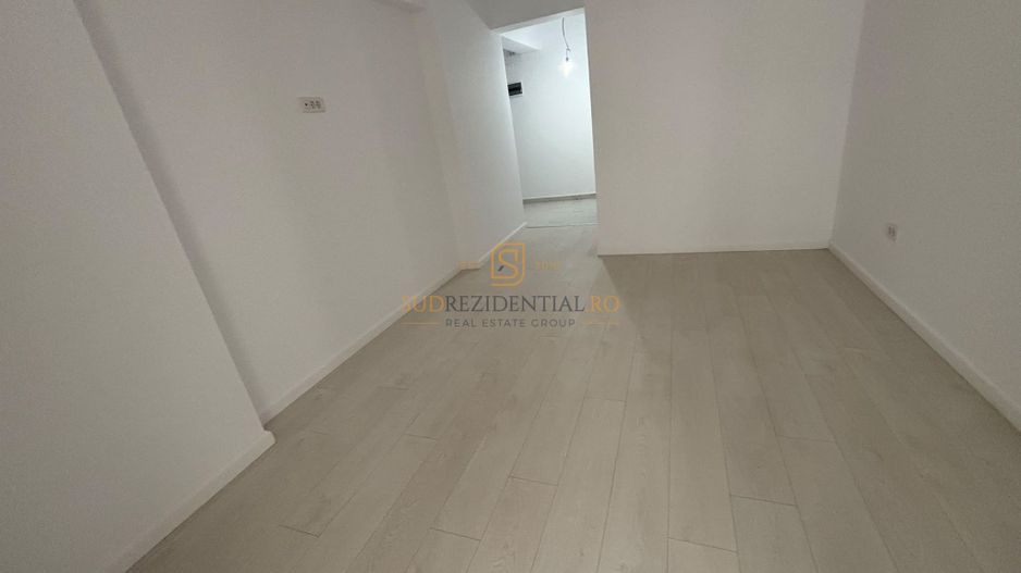 Garsonieră decomandată | 40 mp | Sky Garden Residence –Metrou Berceni - Poză 5