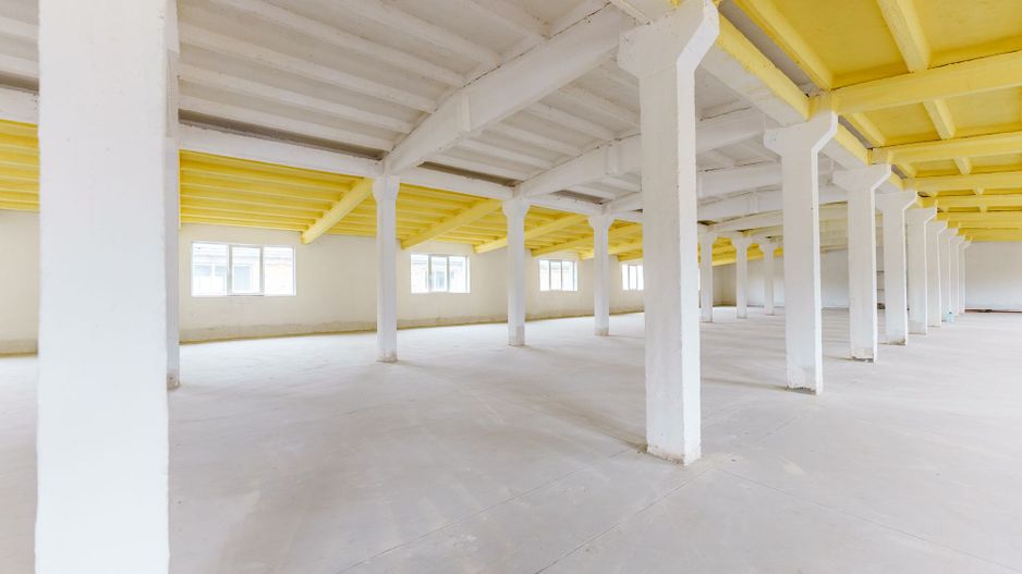 Hală de închiriat Calea Bodrogului 1.000mp - Poză 1