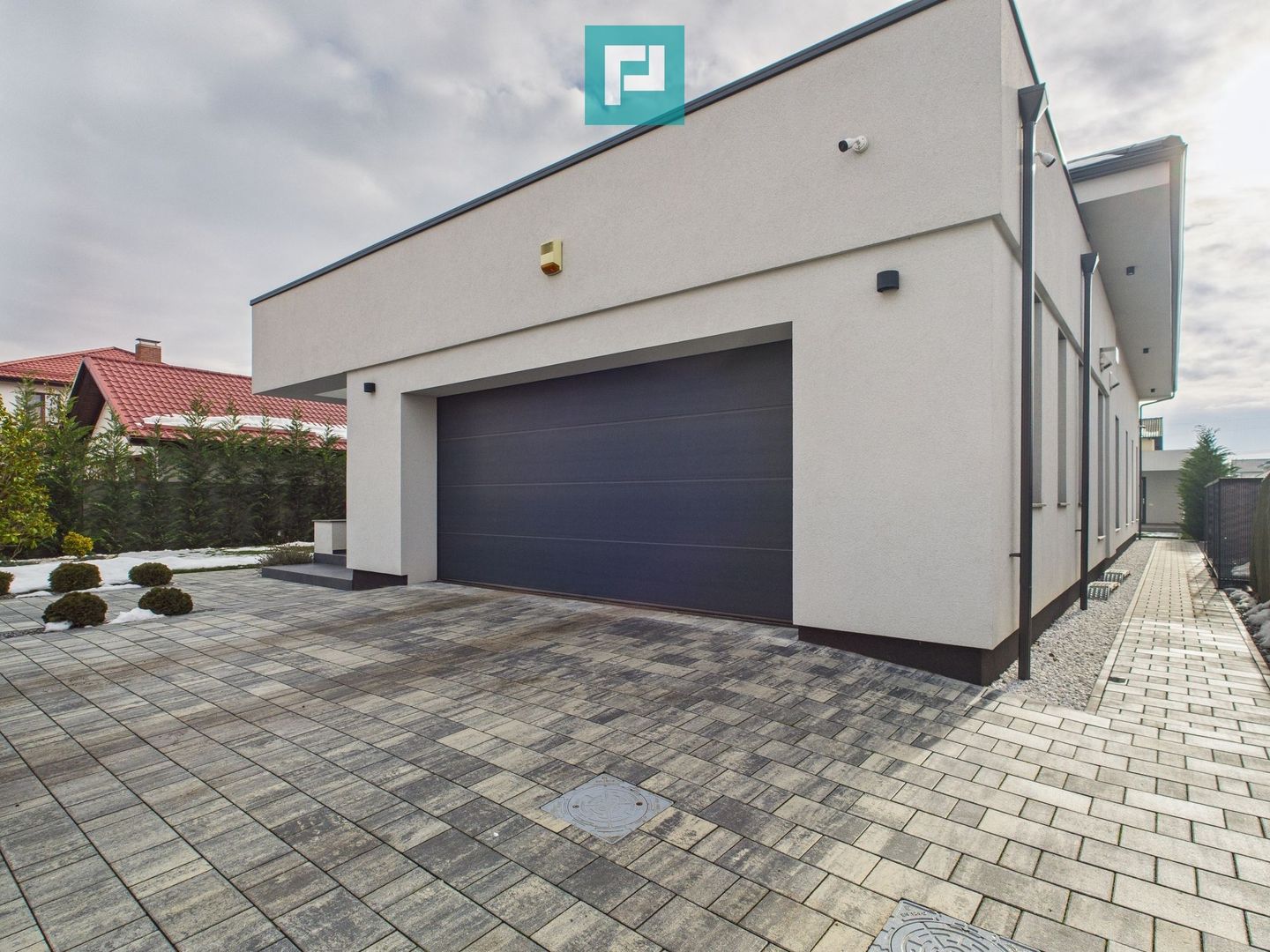 Casă individuală pe parter – Moșnița - Poză 60