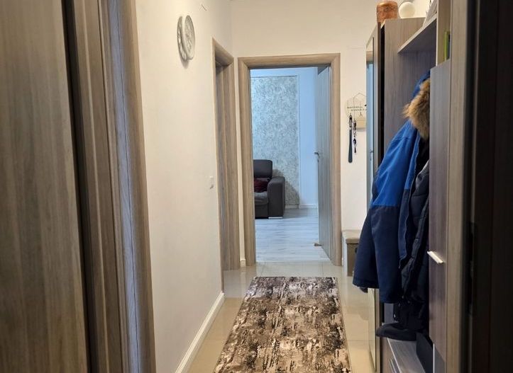 Apartament 2 Camere 3 Parcari - Poză 7