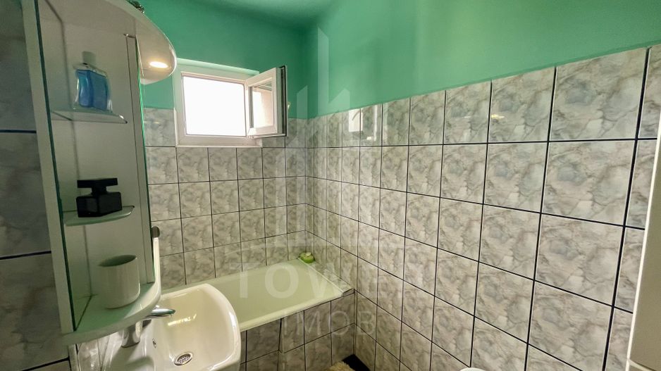 Apartament cu 4 camere, vedere panoramică și mobilat modern – Turnișor - Poză 14