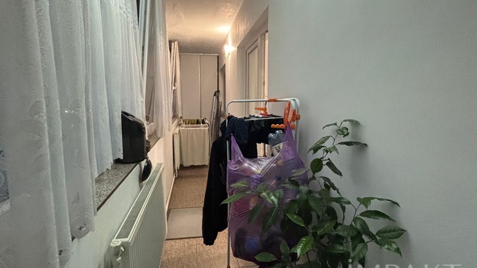 Spațiu cât o casă - 110mp - Apartament cu 4 dormitoare - Poză 16