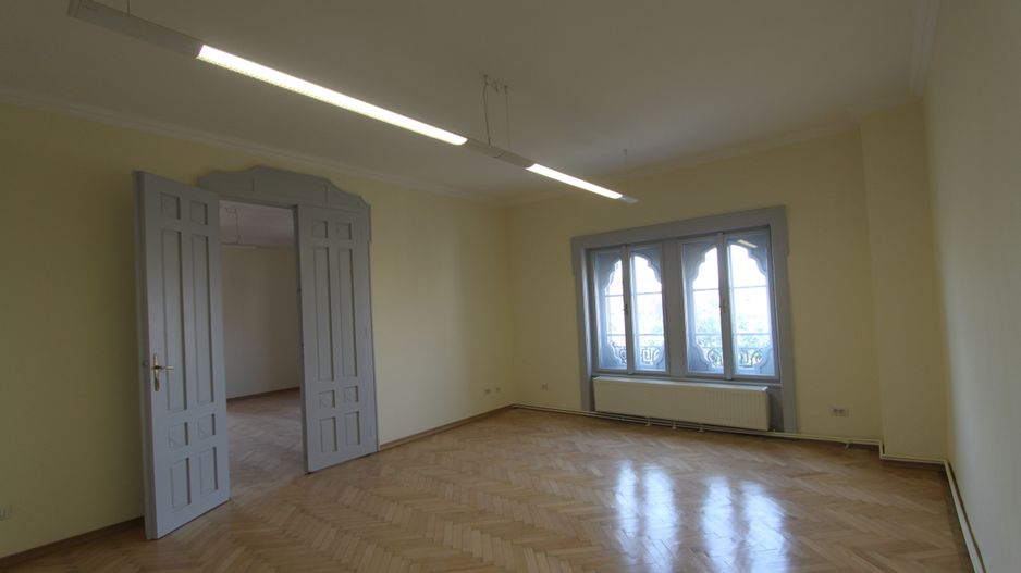 Birou ultracentral : 180 mp - Poză 35