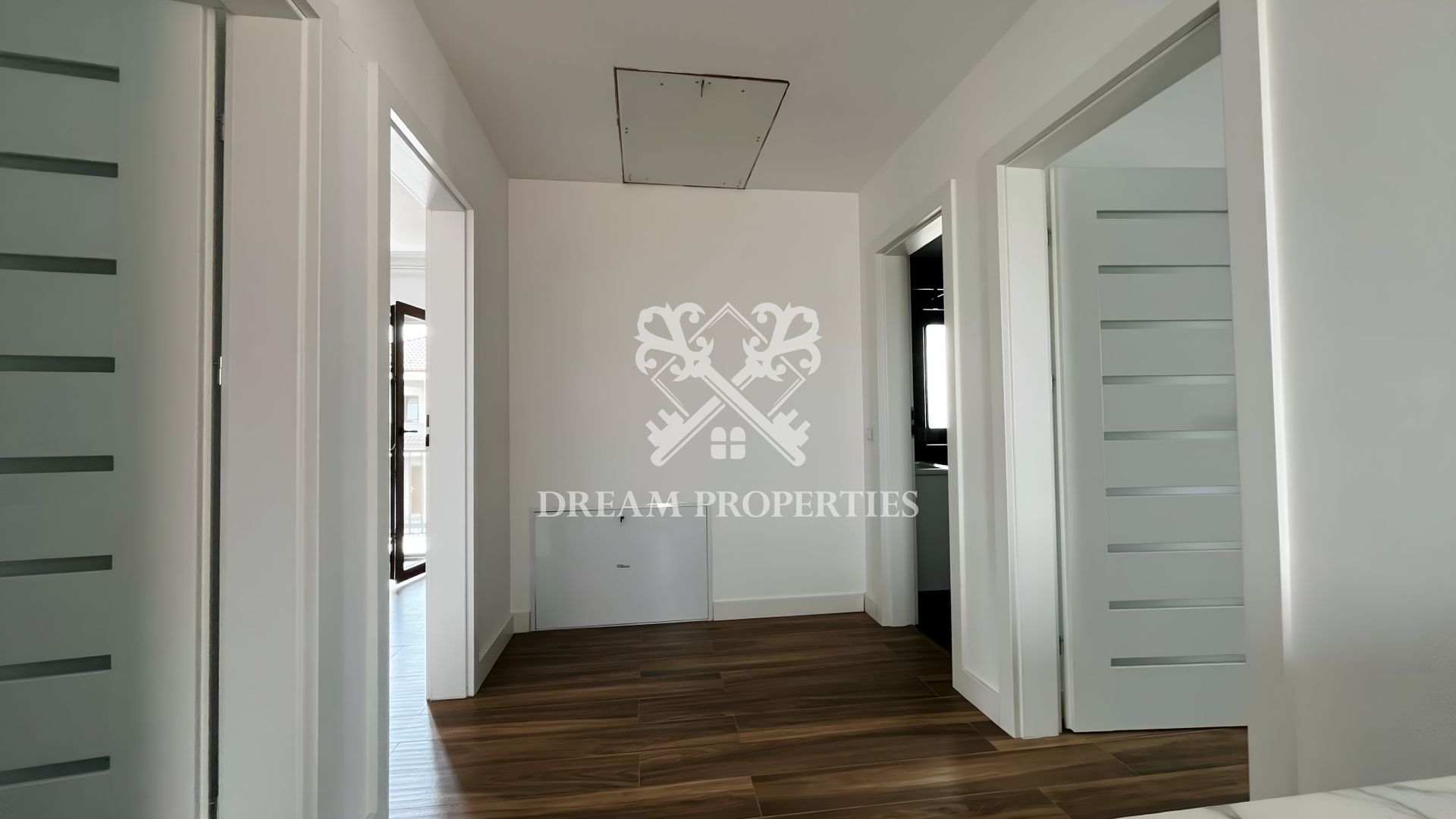 Casa ultrafinisata la cheie 4 camere, 3 bai, teren 427 mp, Sannicoara - Poză 10