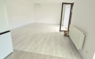 ​Casă 3 camere, 2 băi, curte generoasă 471 mp - Complex Luna, Balotești - Poză 3