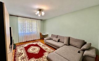 Apartament 3 camere de închiriat – Etaj 1 - Poză 1