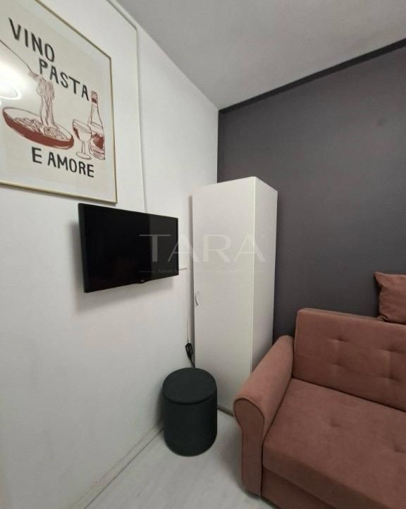 Garsonieră modernă, complet mobilată, în cartierul Gheorgheni. - Poză 2