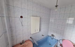 Casa Individuala, 3 Camere, Suprafata 90 mp, Teren 739, Zona Cetate - Poză 15