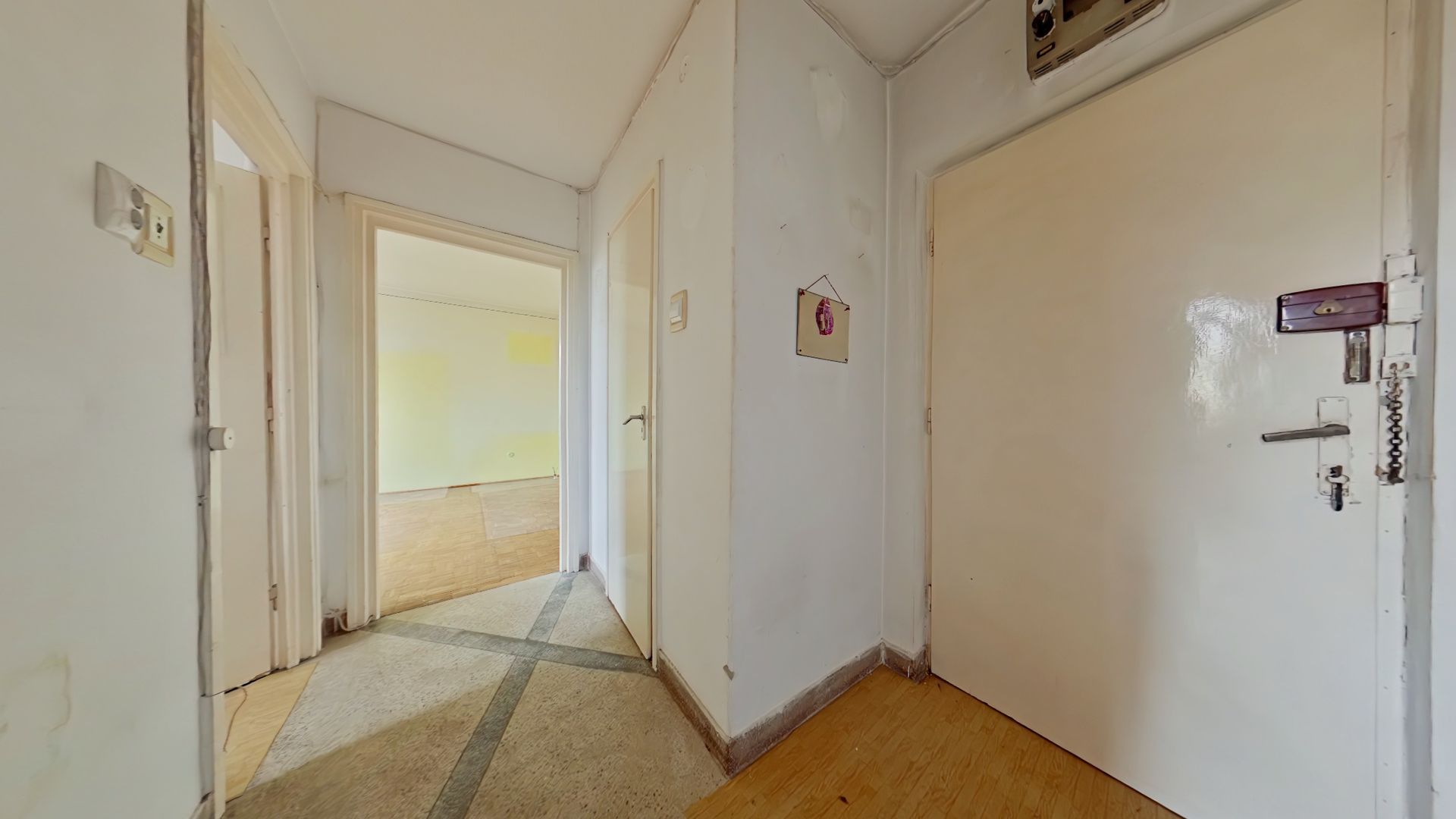 Apartament cu 2 camere, 46 MP, Central, Comision 0% - Poză 5