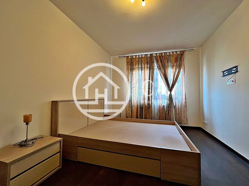 Apartament de închiriat cu 3 camere în zona Ultracentrală Oradea - Poză 1