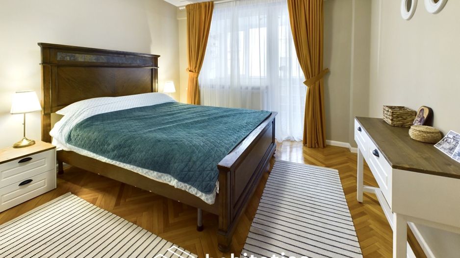 Apartament 3 camere, elegant si primitor, in Piața Unirii - Poză 5