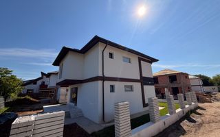 Vila individuala-Comuna Berceni - Mutare rapida - Curte amenajata - Poză 2