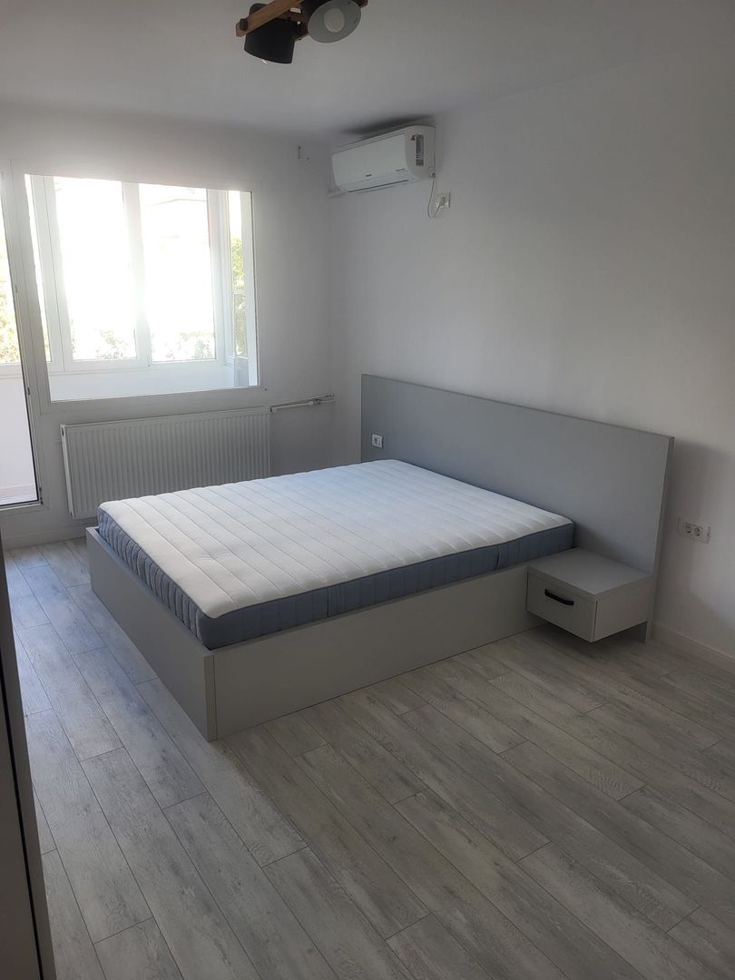 GARSONIERA TINERETULUI, PRIMA INCHIRIERE, RENOVAT, METROU 10 MINUTE - Poză 1