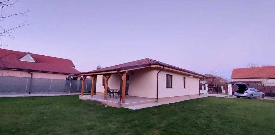Vând casă în Satu Mare, zona Bercu Roșu - Poză 1