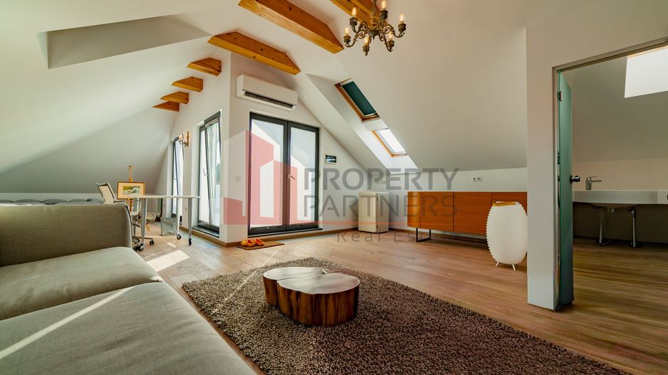 Apartament Duplex Elegant cu Terasă Panoramică – Dealul Cetății, Brașov - Poză 16