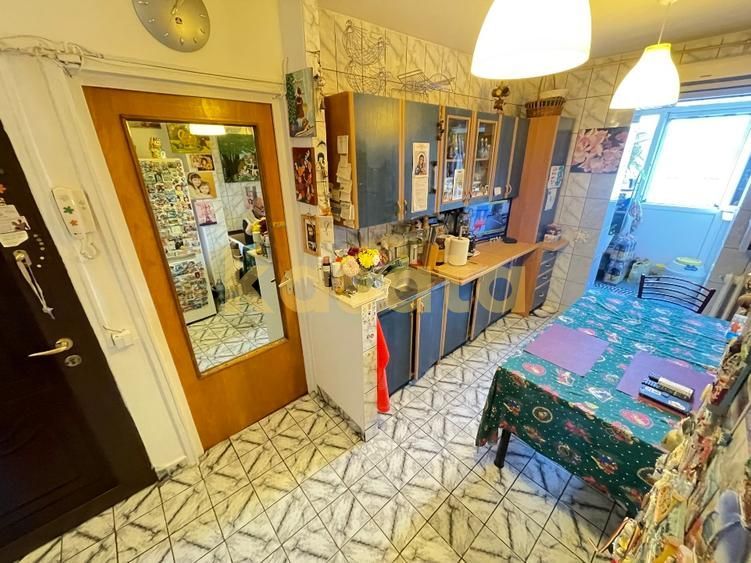 Vand 2 camere Baneasa - Poză 2