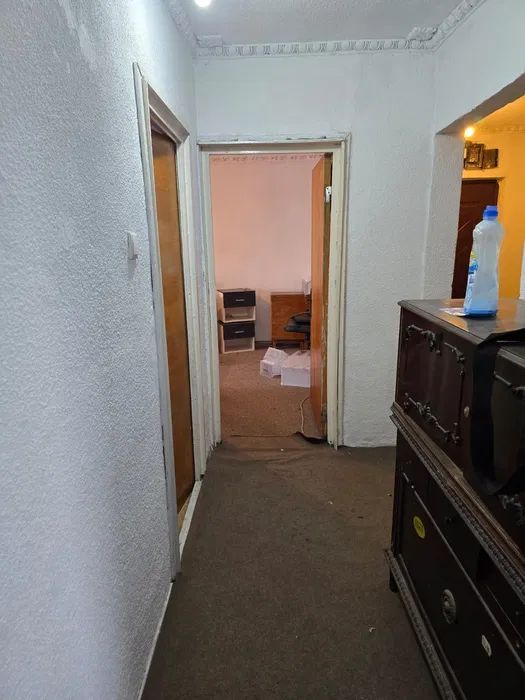 Apartament cu trei camere, Zetarilor, 63.000€ - Poză 2