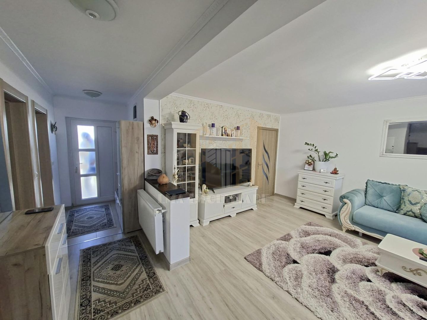 Casa insiruita Sanpetru strada Macesului Brasov - Poză 3