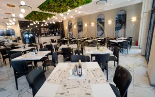 Stațiunea Mamaia  - Vanzare Hotel Dunarea amplasat la 100m de malul marii - Poză 24