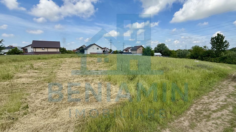 Teren Intravilan cu Autoriztie de Constructie Valabila-Albesti - Poză 7