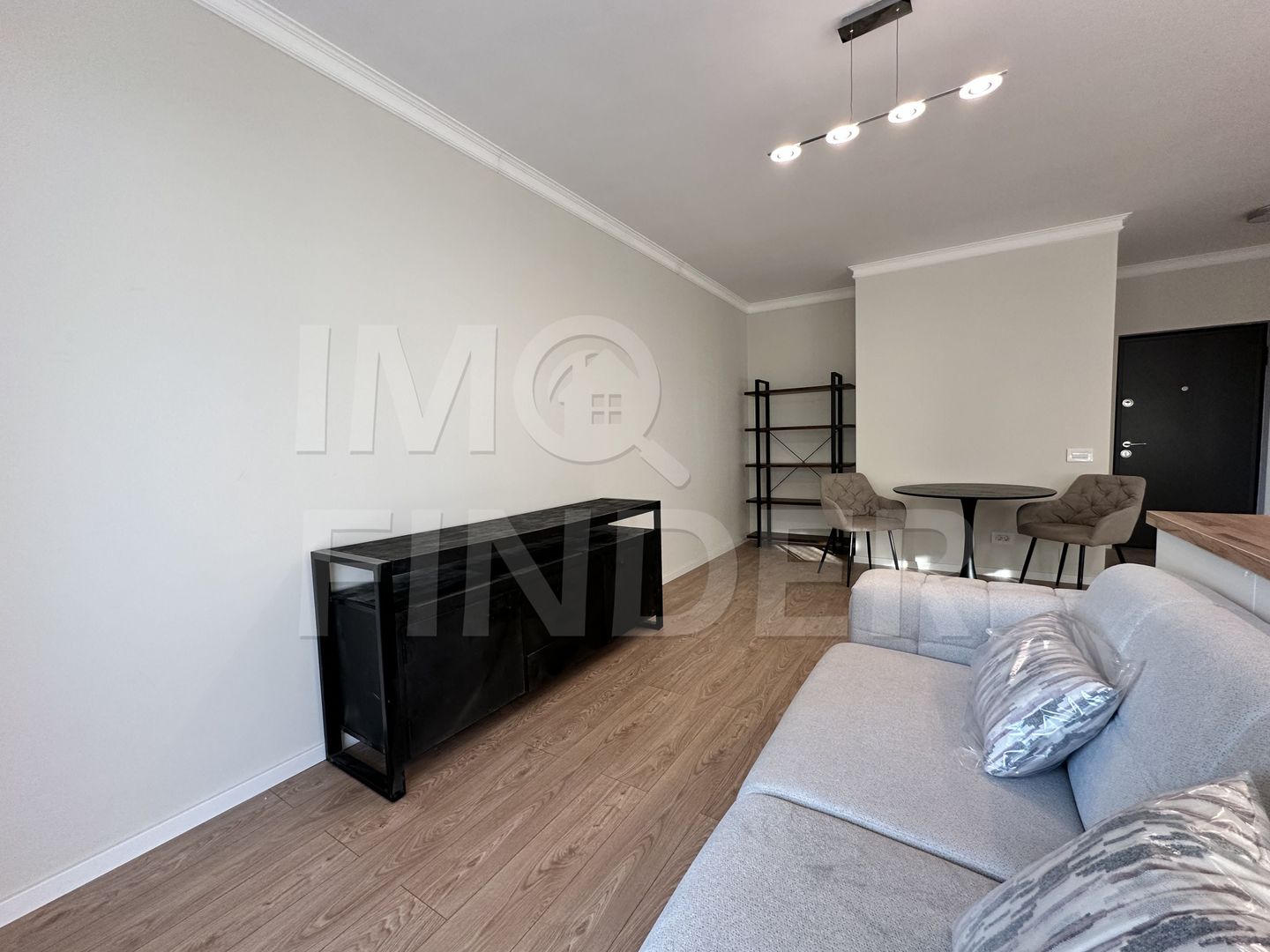 FARA COMISION - 2 camere 52 mp plus terasa zona VIVO - Poză 3