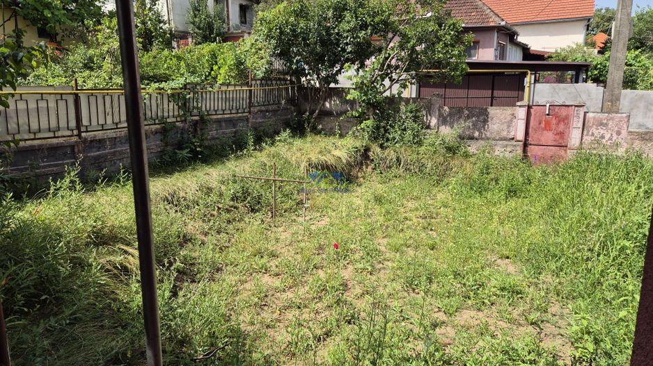 Vand casa 3 camere, garaj, curte, baie si buc, zona Gh. Apostol, 277mp - Poză 6