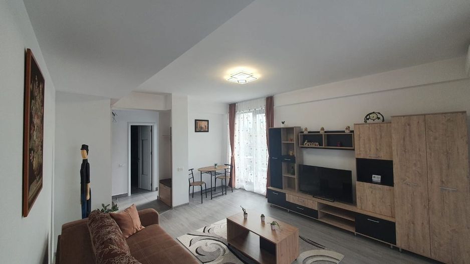 Închiriez garsonieră spațioasă,Vitan, metrou aproape, centrală proprie - Poză 6