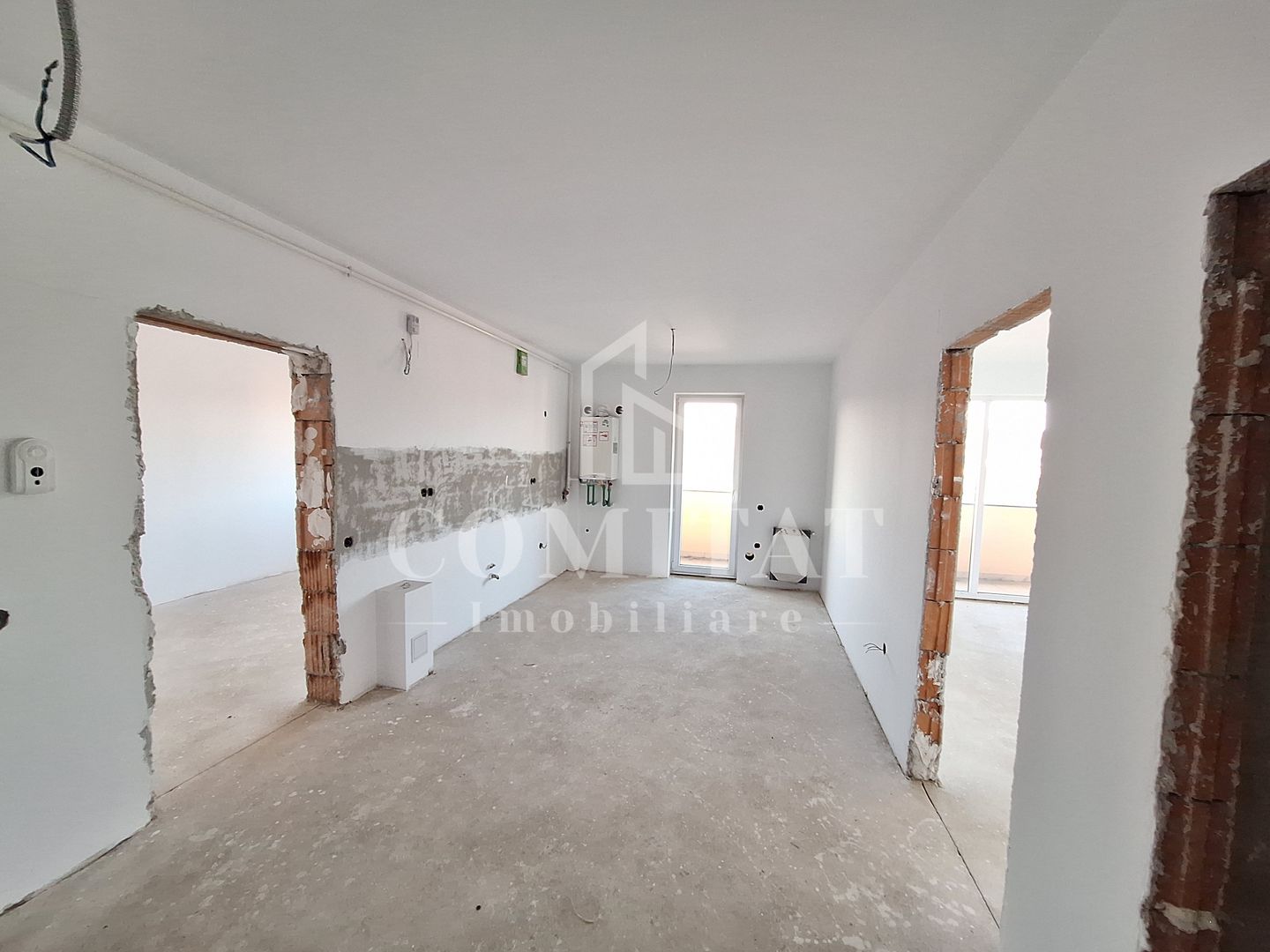 Apartament 2 camere | Semifinisat | Floresti - Poză 1