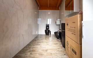 Casă/Vilă modernă de vânzare la intrare în Bogdan Vodă, județul Bacău. - Poză 14