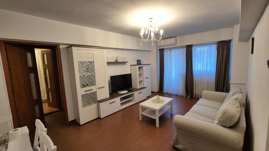 Apartament cu 3 camere - Stefan cel Mare - bloc an 1979 - Poză 1