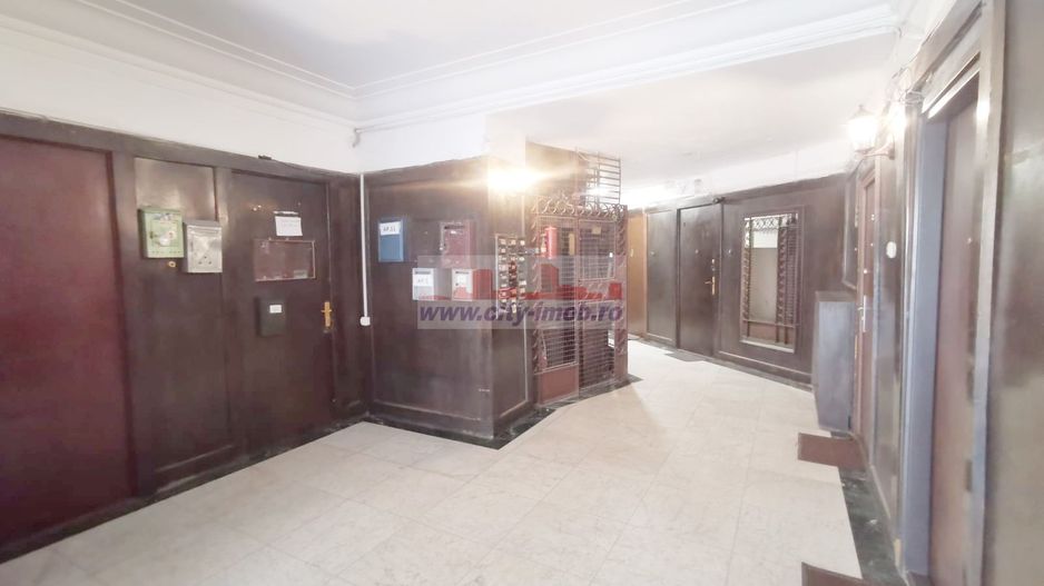 Vanzare apartament 3 Camere Universitate - Poză 10