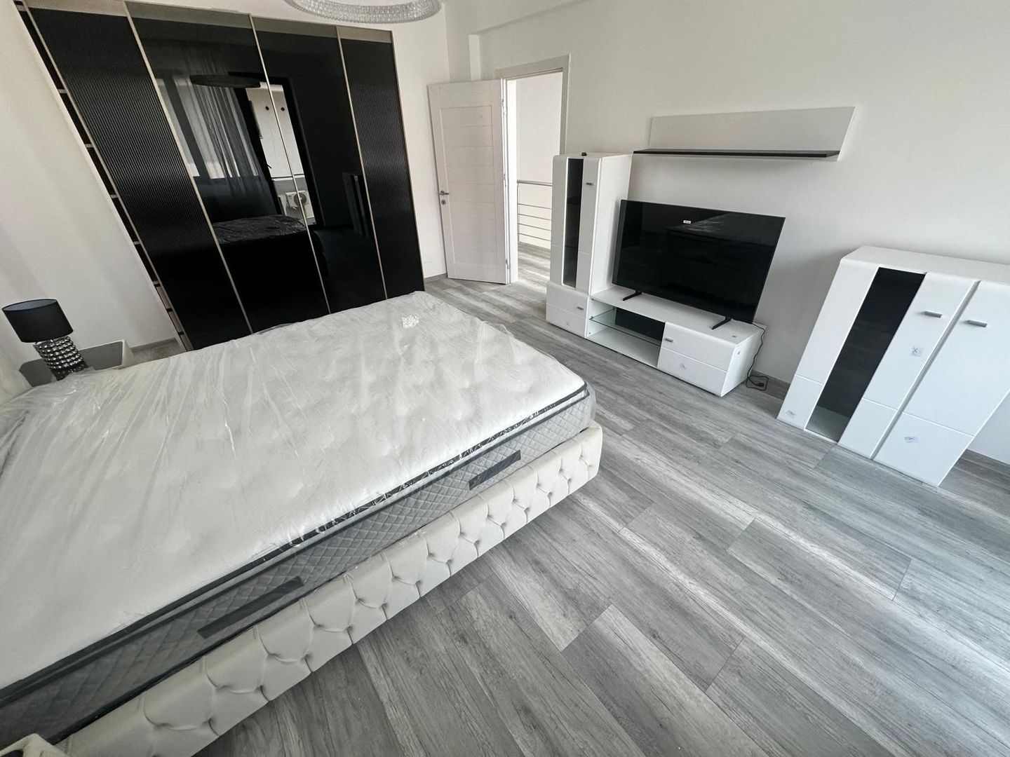 CASA DUPLEX-CARTIERUL LATIN, TOATE UTILITATILE, SUBSOL+P+ET1,COMIS 0% - Poză 11