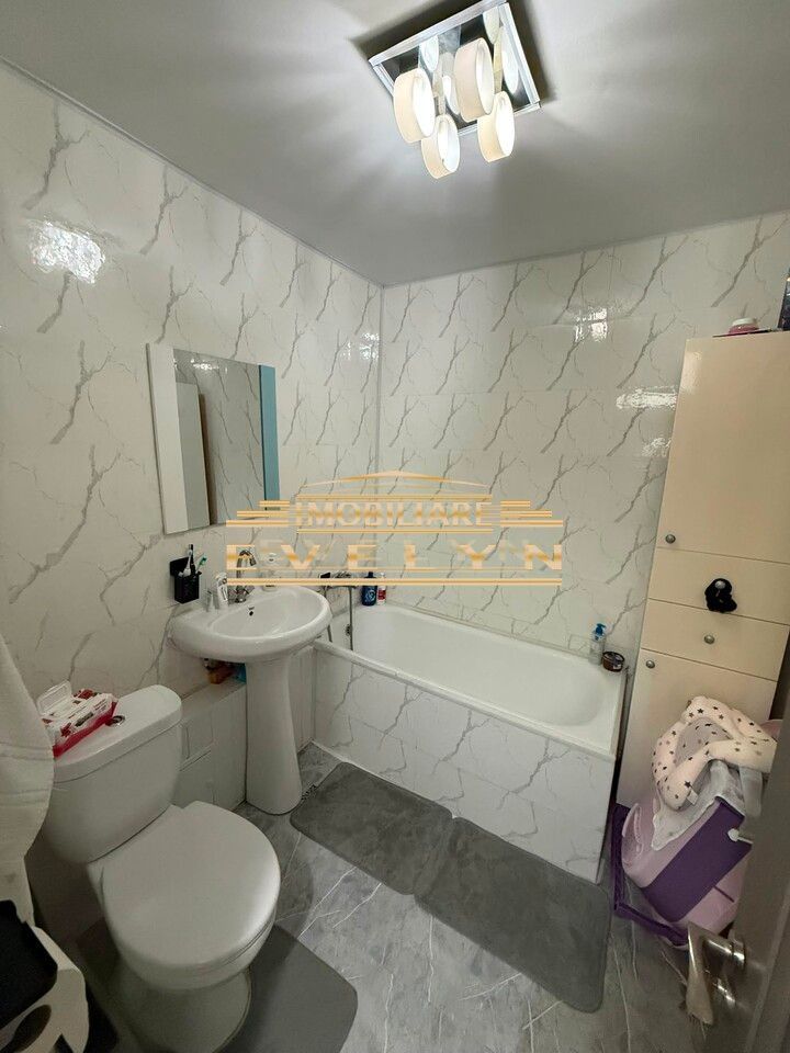 Apartament 3 camere de vânzare – Zona Mall - Poză 7