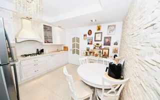 Casă tip duplex in Galati, Brateș Lake mobilată și utilată lux - Poză 14