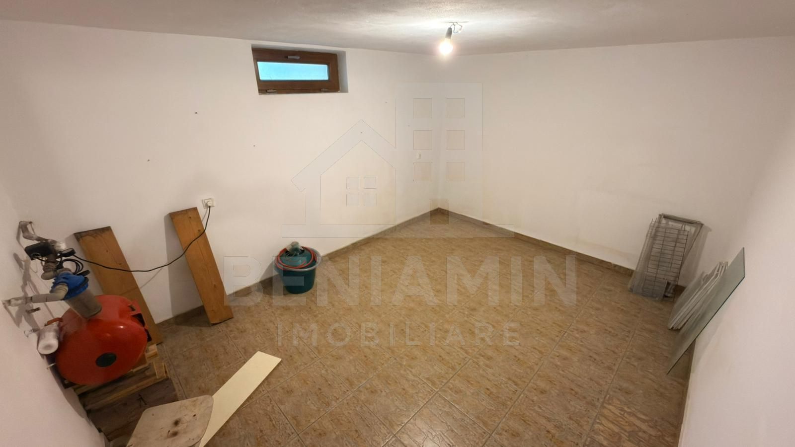 Vila eleganta in zona Ford– Confort si intimitate pe alee privata - Poză 18