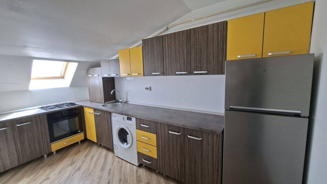 Apartament 3 camere Stefanesti - In Spate la Carrefour - Poză 12