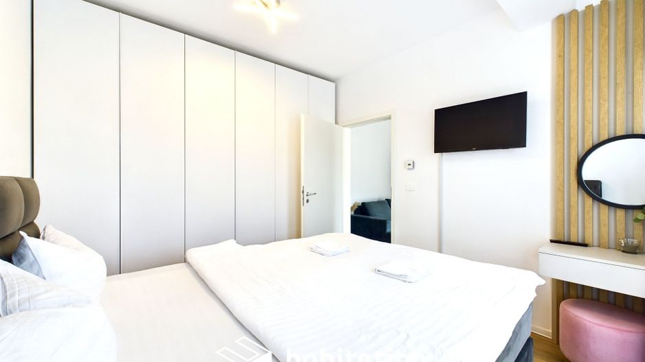 Tur virtual- 2 camere, elegant, terasa 22 mp,  Central- Take Ionescu - Poză 7