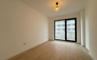 Apartament cu 2 camere/terasa 11 mp/ zona strazii Eroilor! - Poză 3