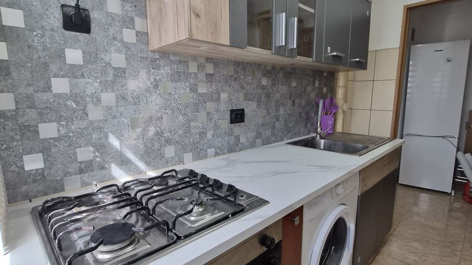 Apartament 2 camere zona Titan - Poză 4